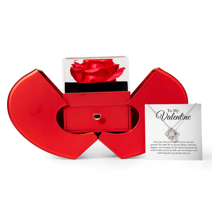 An meinen Schatz zum Valentinstag - Liebesknoten Halskette mit Roter Herz Rosen Box