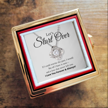 Fangen wir neu an – Liebesknoten mit drehbarem Rosen-Geschenkbox